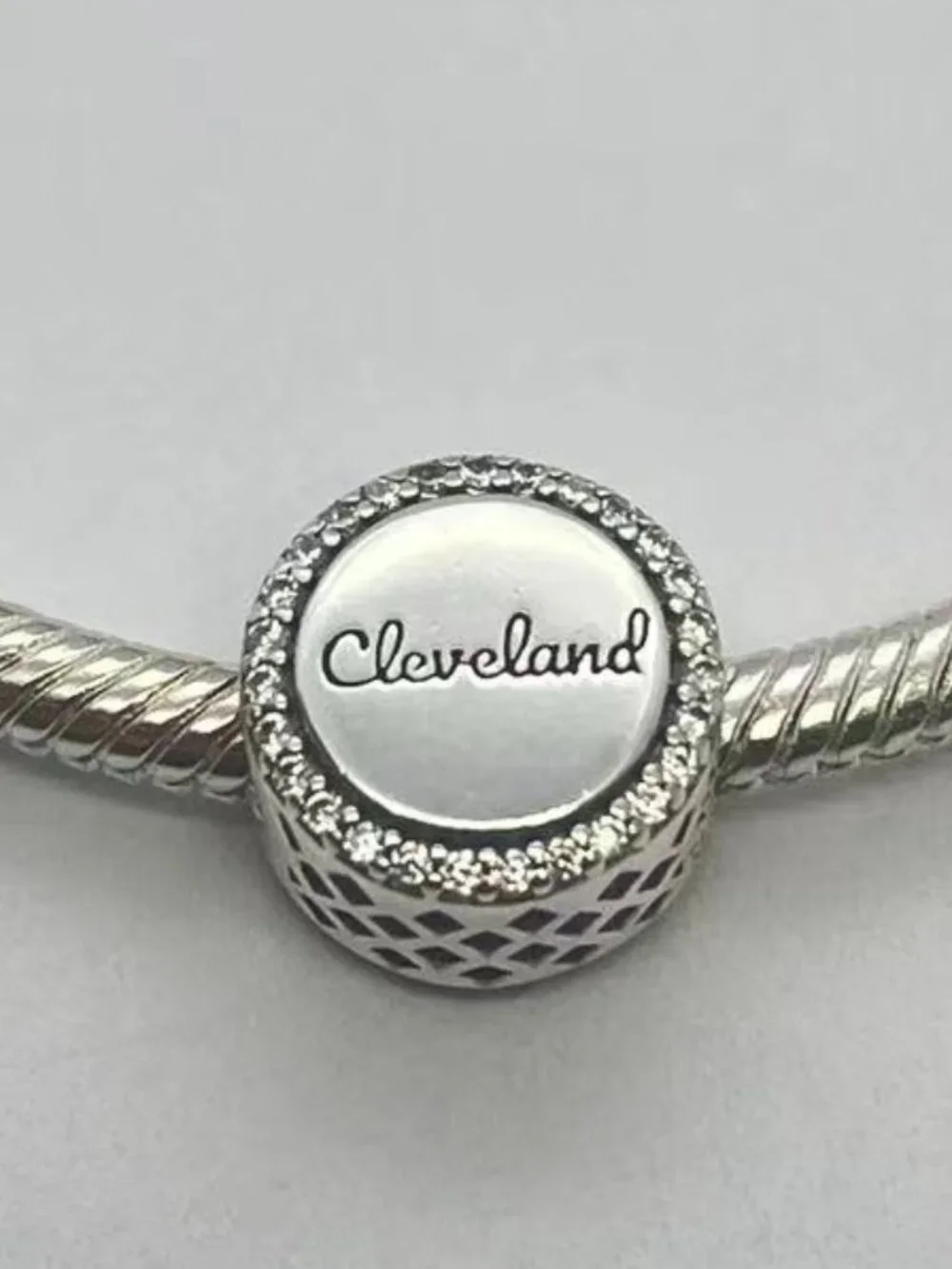 Pandora Love Cleveland.Ohio Map Dangle Charm Pendant, S925 Sterling Silver - Picture 2 of 3